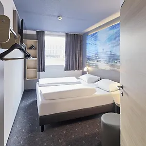 2* Hotel Koeln-airport